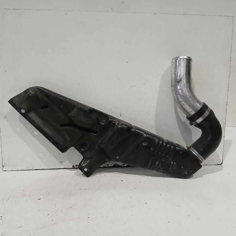 air cleaner duct/hose