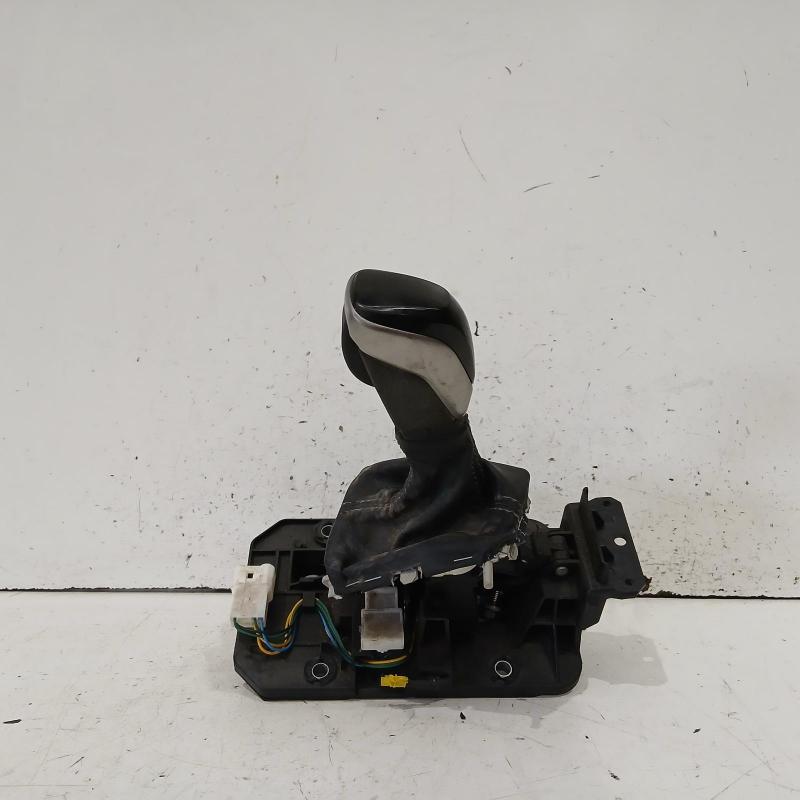 gear stick/shifter
