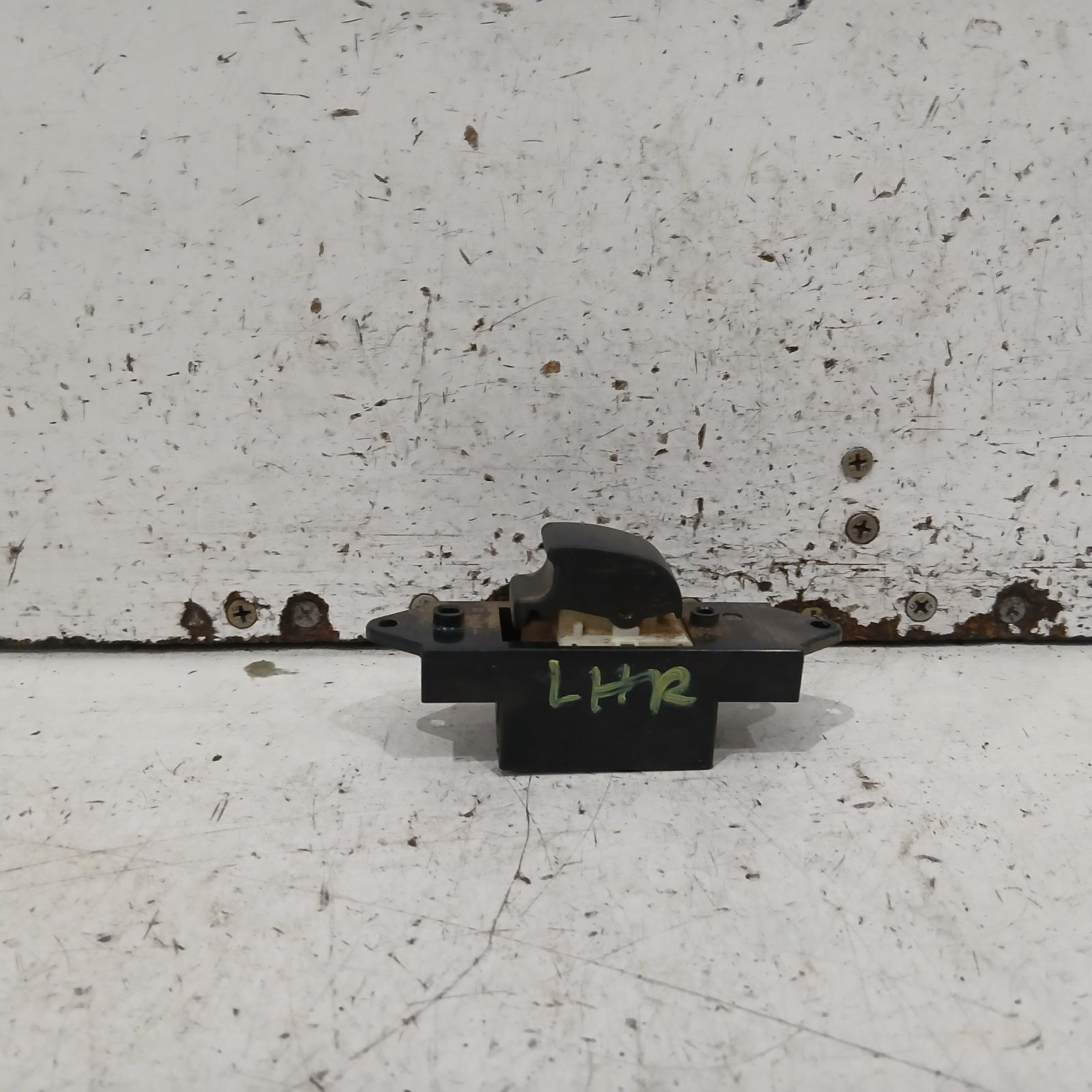 Triton Power Door Window Switch 2006-2015 lh rear,ml-mn,07/06-04/15 00022083 #707989
