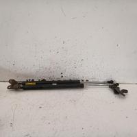 hatch strut