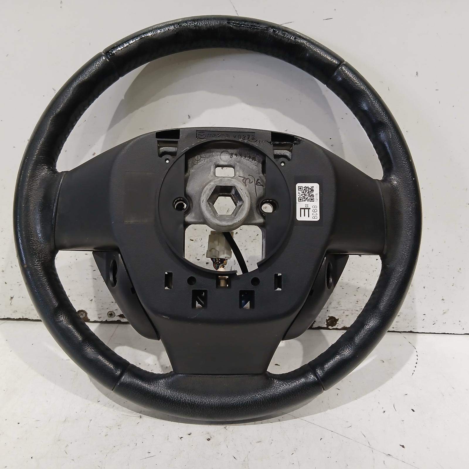 3 Steering Wheel 2009-2013 leather,non paddleshift,w/ stereo/cruise/sat nav/bluetooth control type,bl,04/09-10/13 00022062 #708148