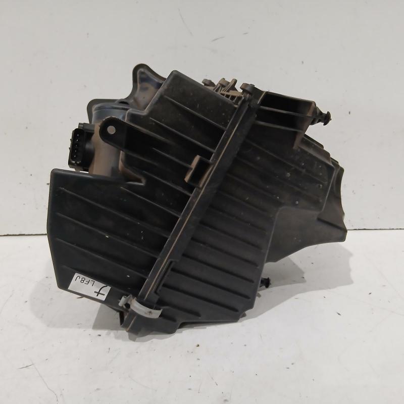 air cleaner/box