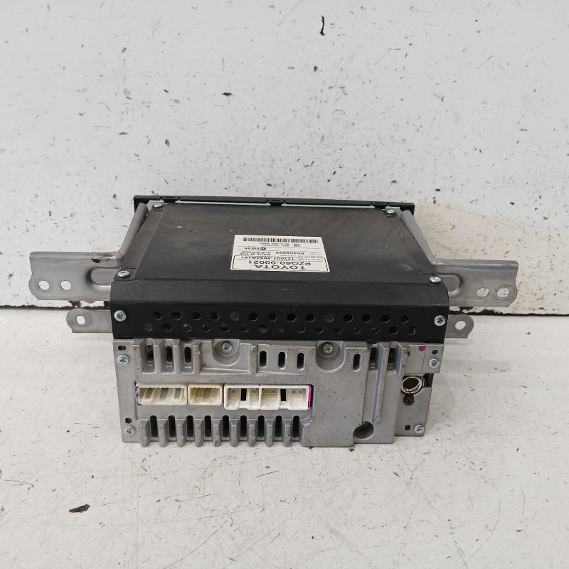 stereo/head unit