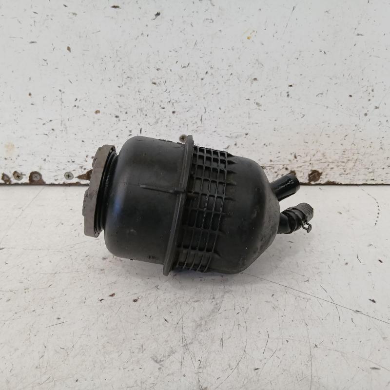 power steering reservoir