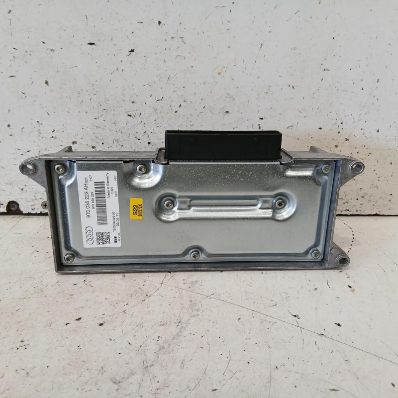 stereo/head unit