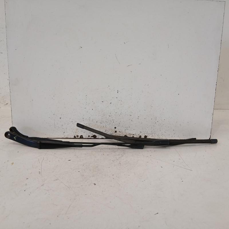 wiper arm