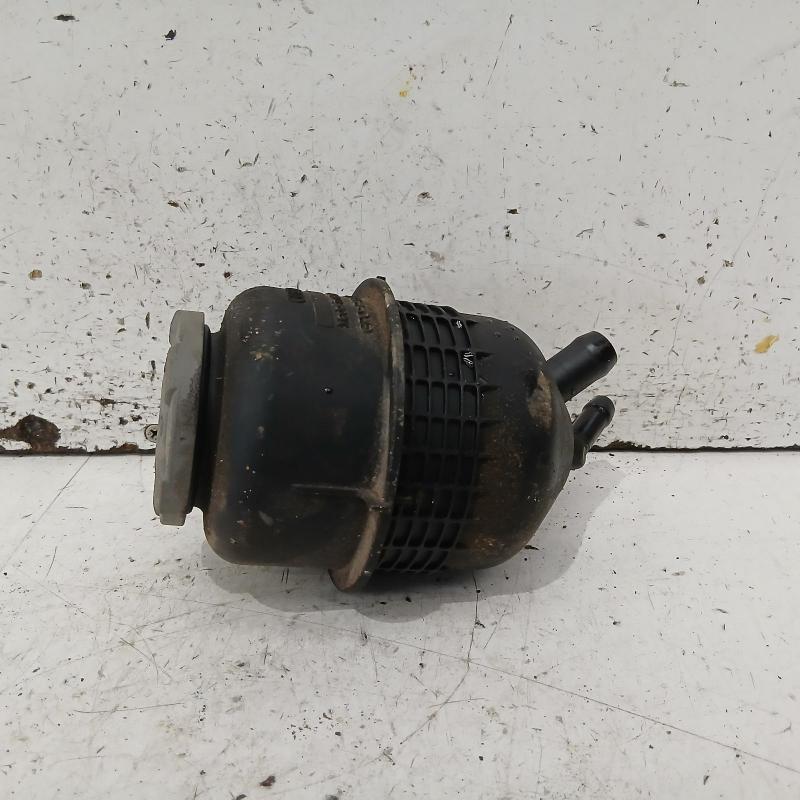 power steering reservoir