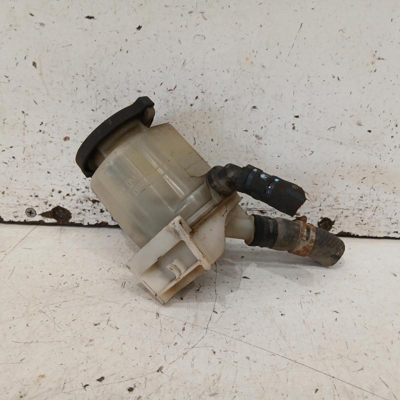 power steering reservoir