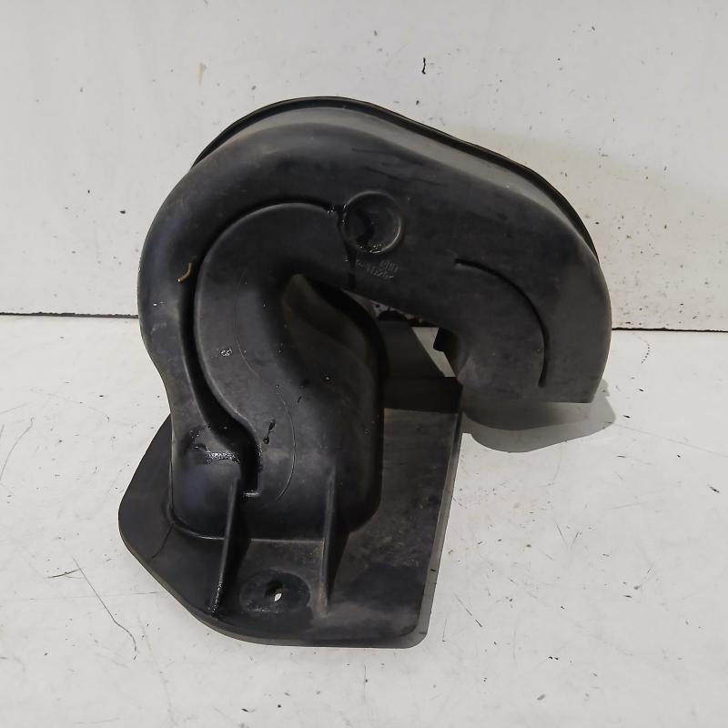 air cleaner duct/hose