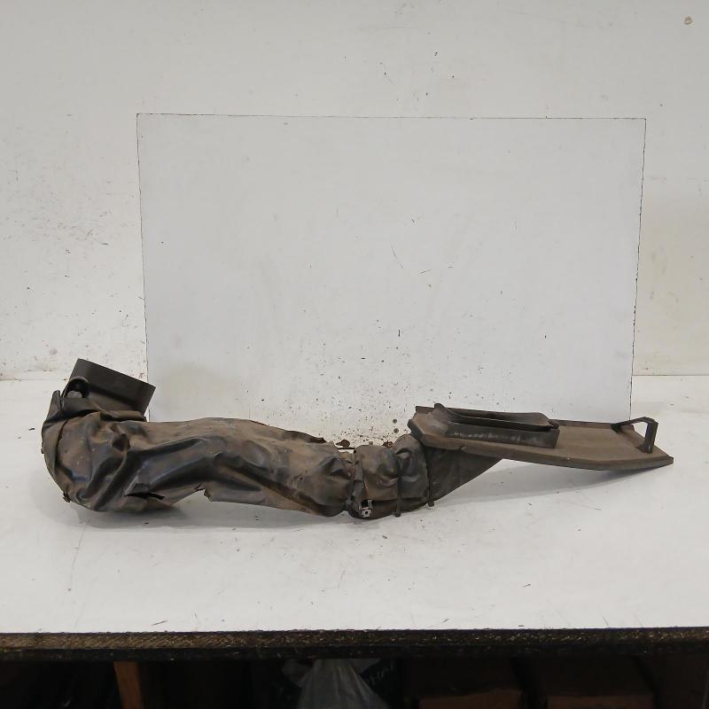 air cleaner duct/hose