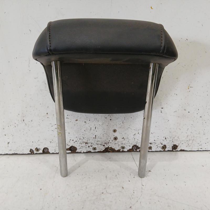 headrest