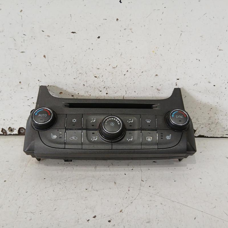 heater/aircon controls