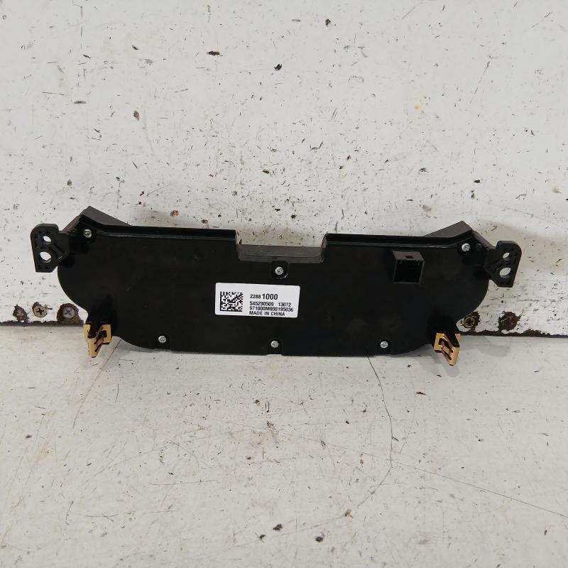 stereo/head unit