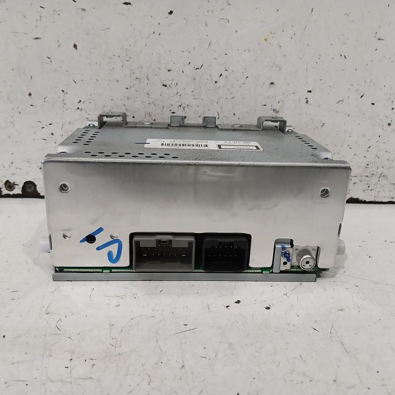 stereo/head unit