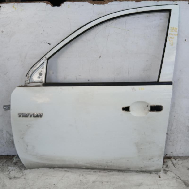 door front left