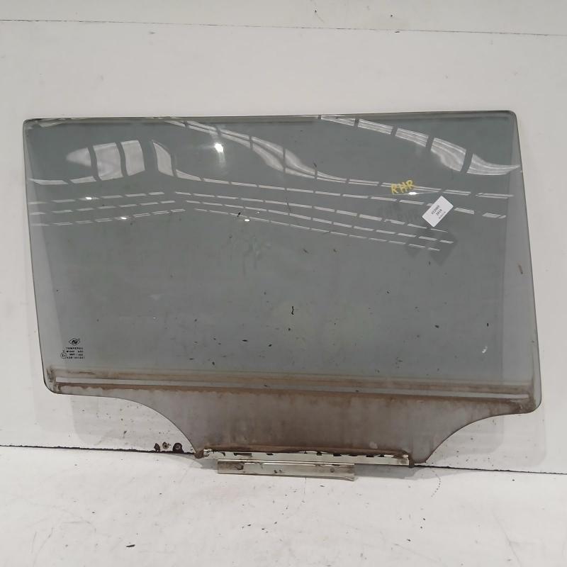 door window rear right