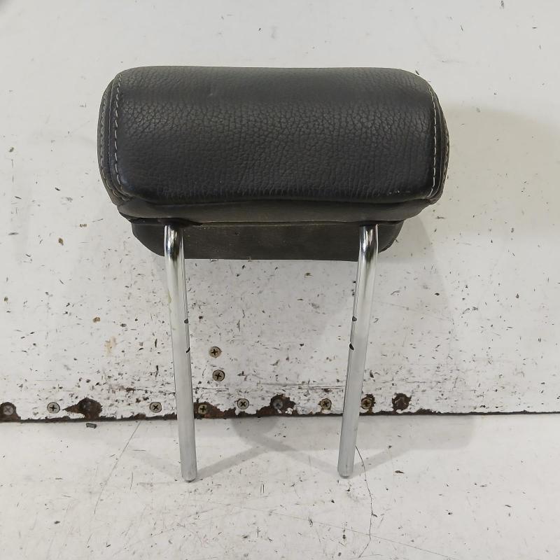 headrest
