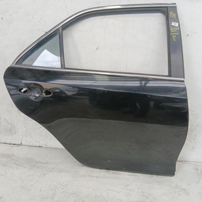 door/sliding rear right