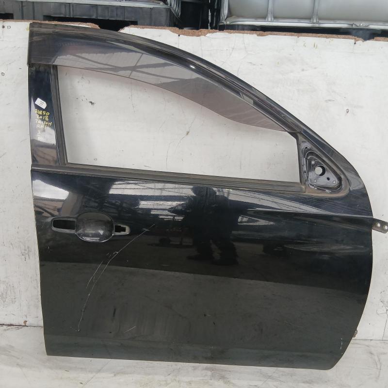 door front right