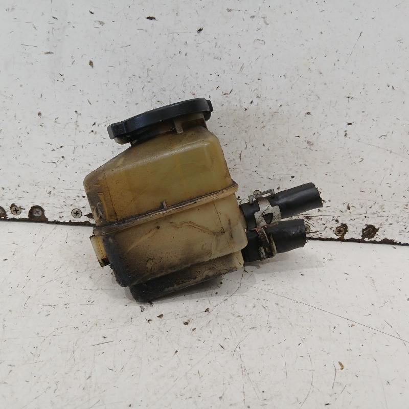 power steering reservoir