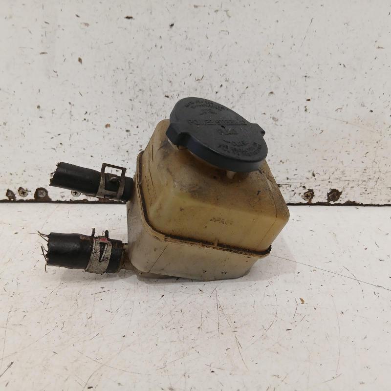 power steering reservoir