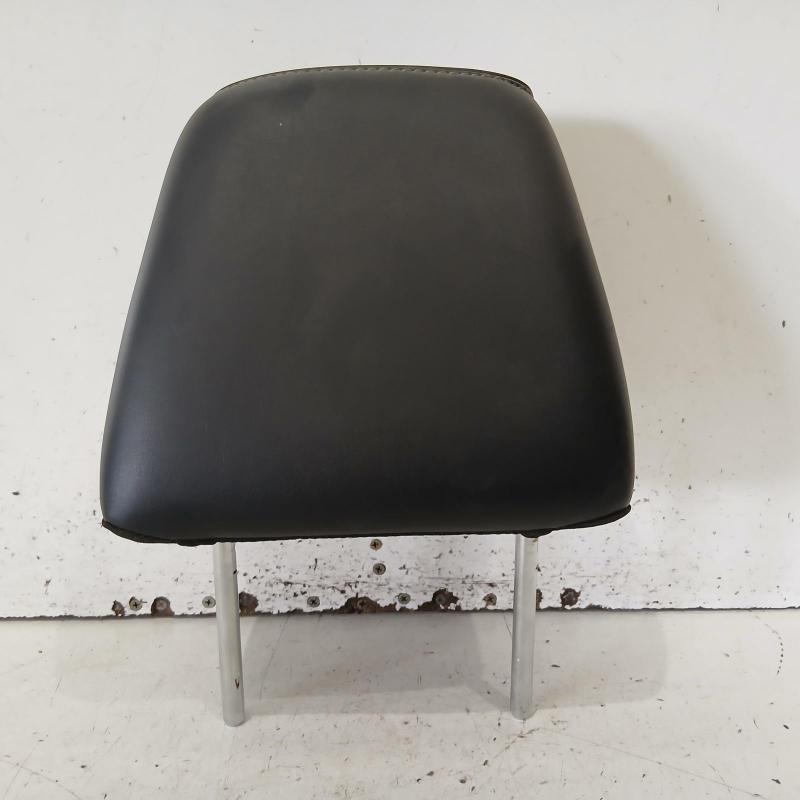 headrest