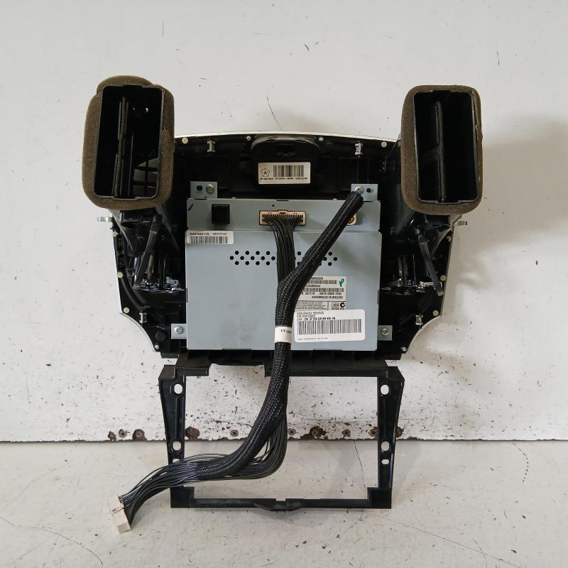 stereo/head unit