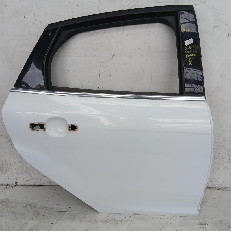 door/sliding rear right