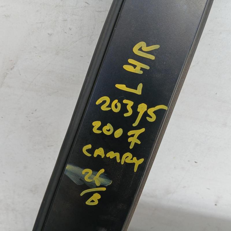 door/sliding rear left