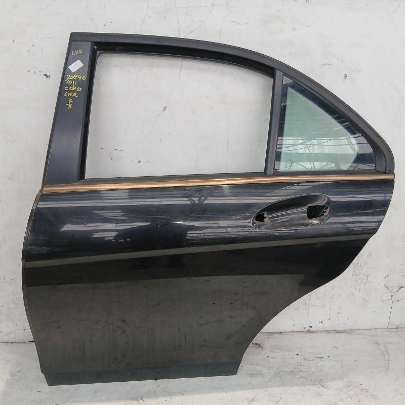 door/sliding rear left