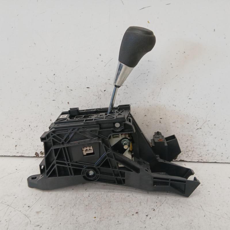 gear stick/shifter