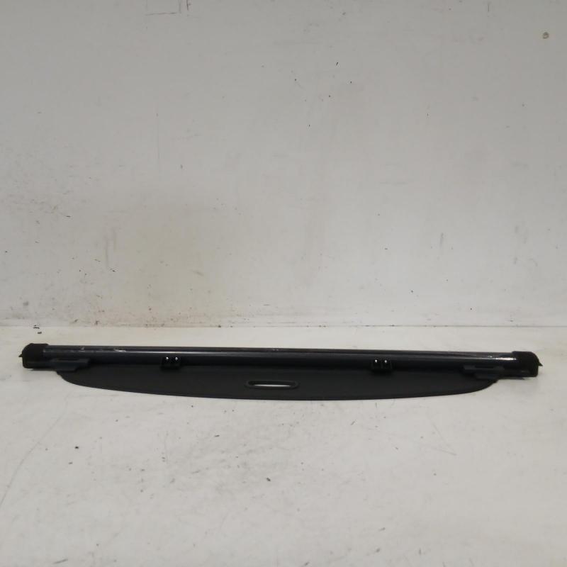 parcel shelf