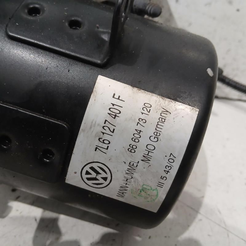 fuel filter housing