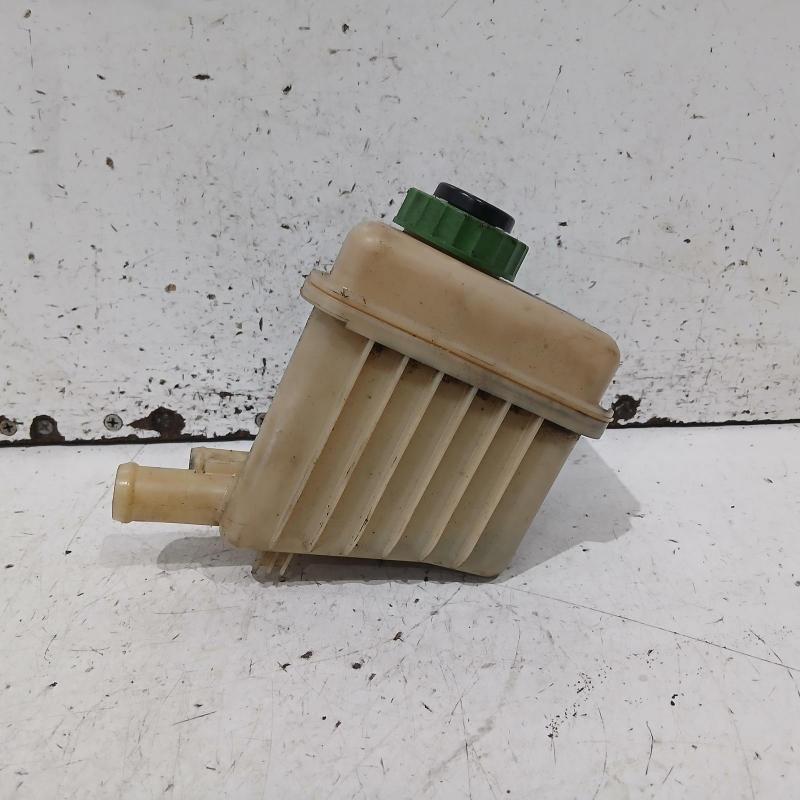 power steering reservoir