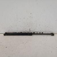 hatch strut