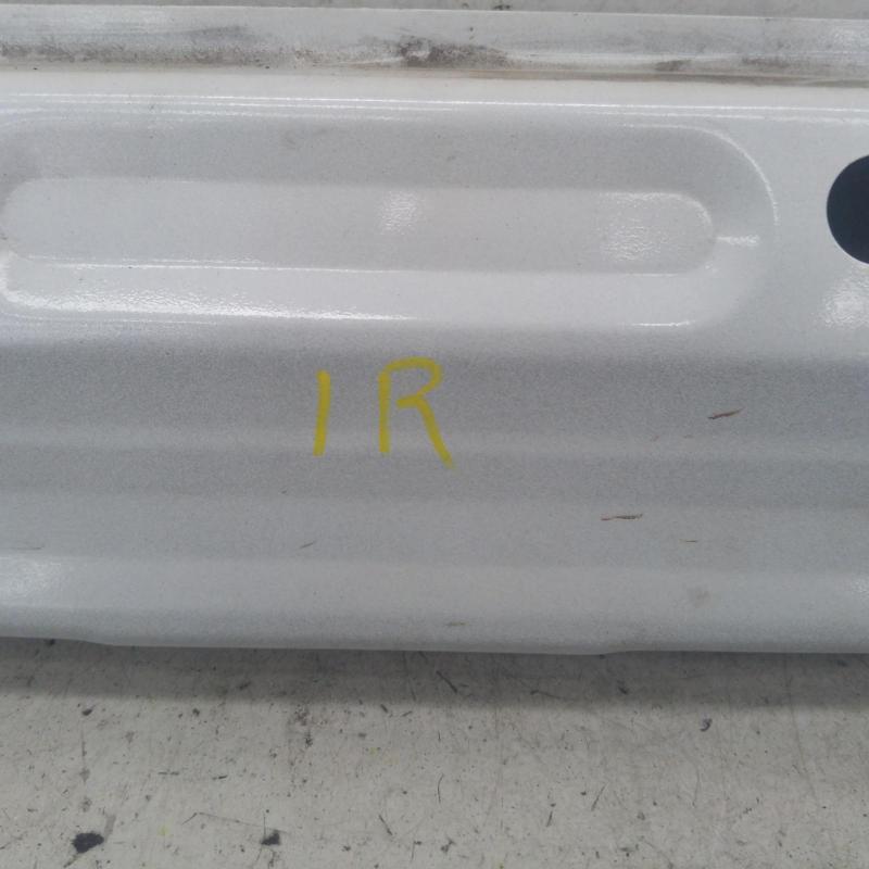 bar reinforcement/bracket rear