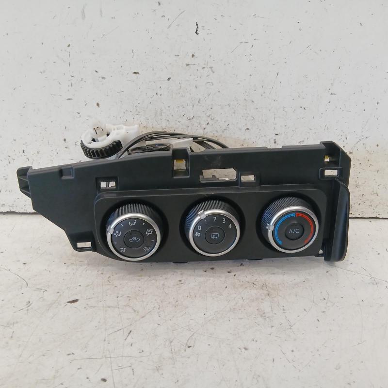 heater/aircon controls