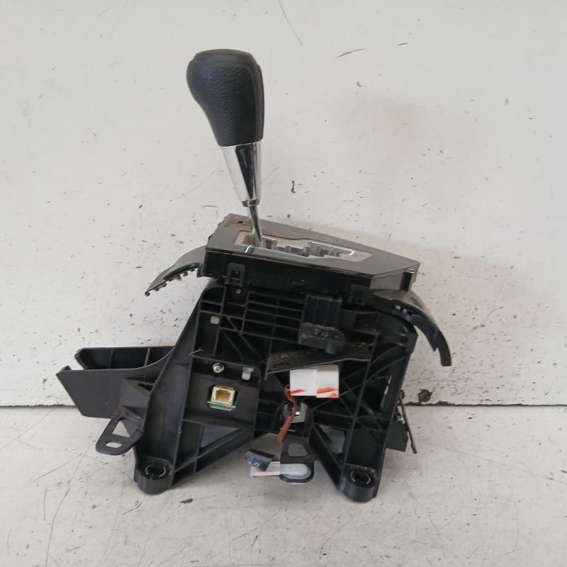 gear stick/shifter