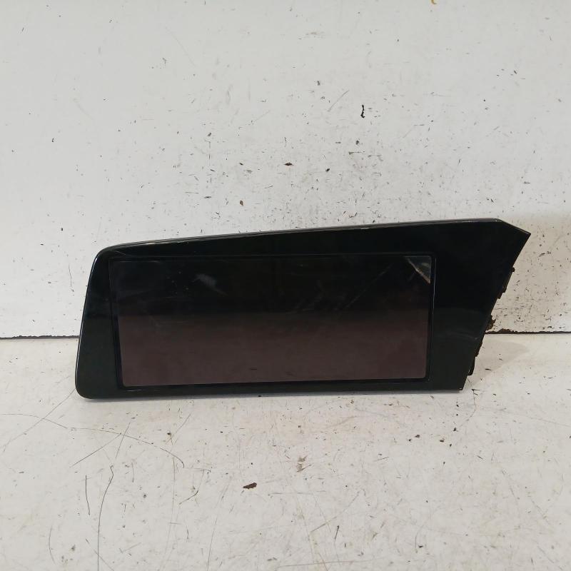 stereo/head unit