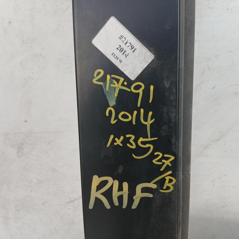 door front right