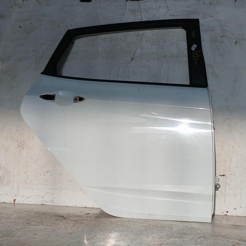 door/sliding rear right