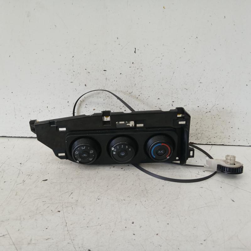 heater/aircon controls