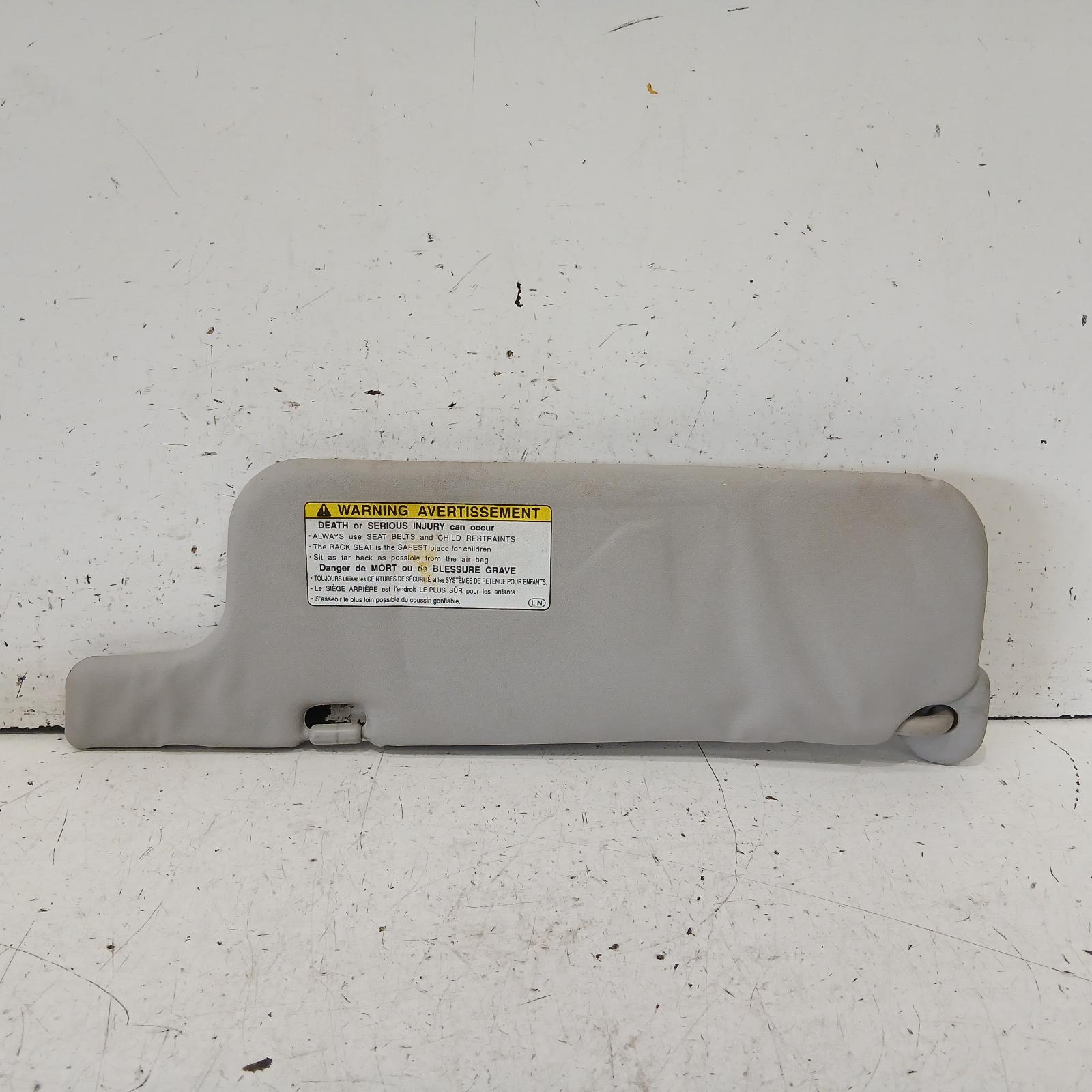 Corolla Sunvisor 2001-2007 zze122,rh side,grey,12/01-04/07 00022095 #711008