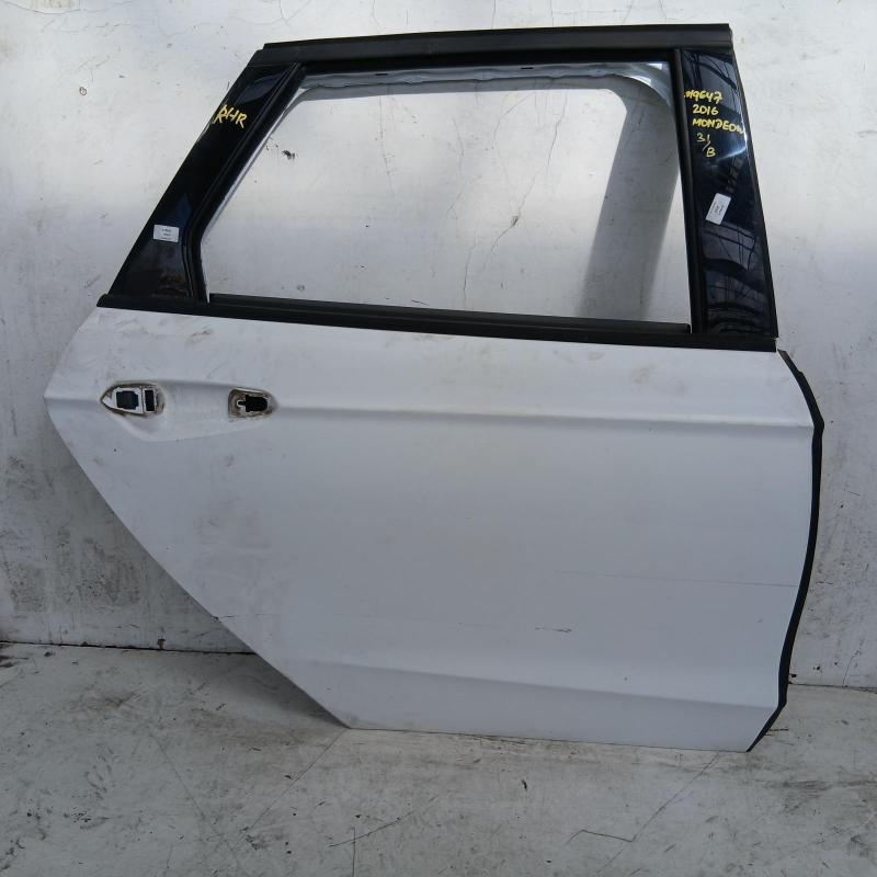 door/sliding rear right