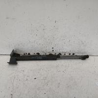 bonnet hinge/strut