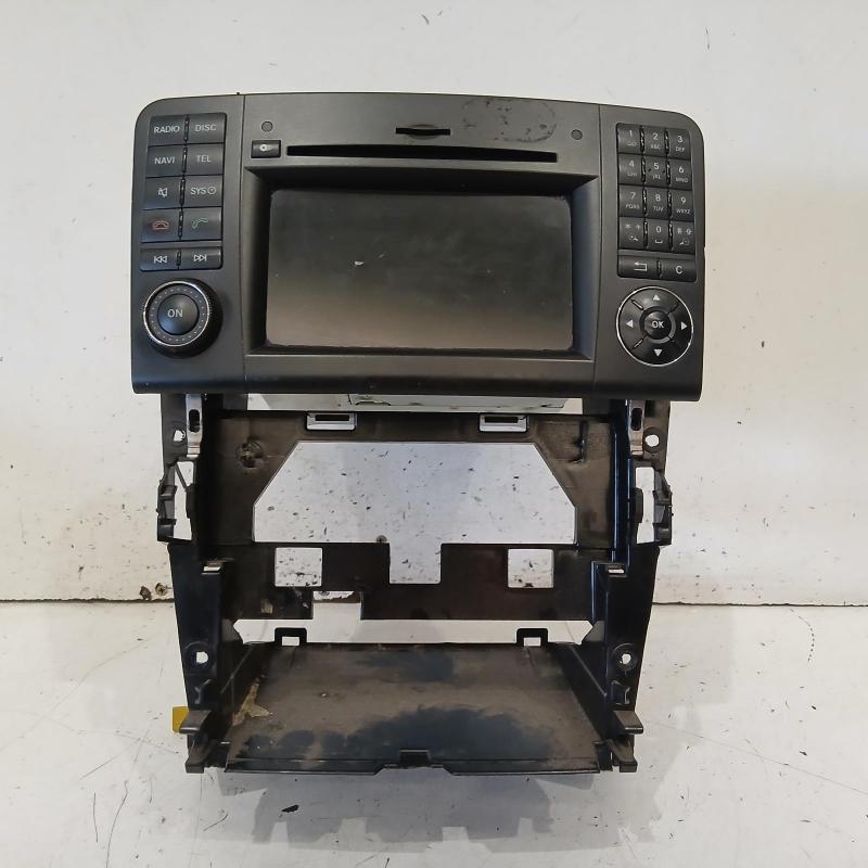 stereo/head unit