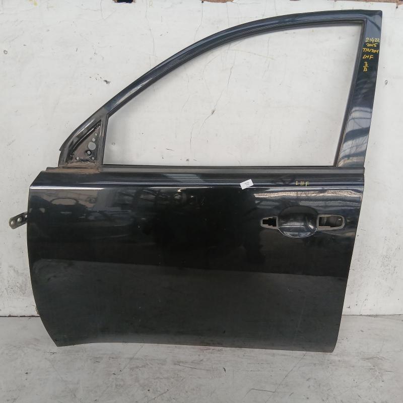 door front left