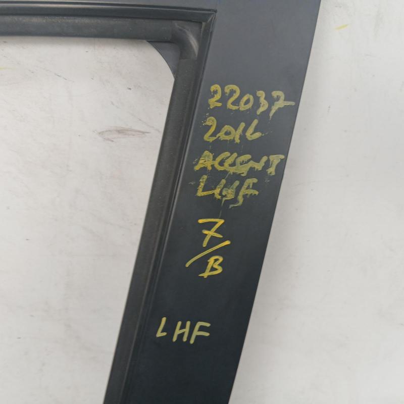 door front left
