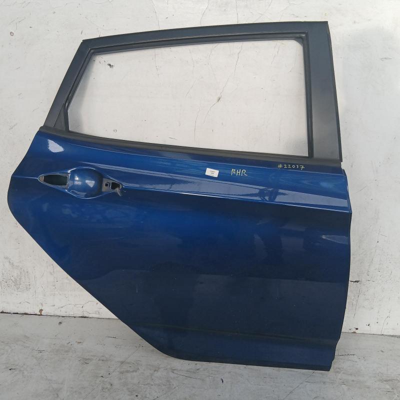 door/sliding rear right