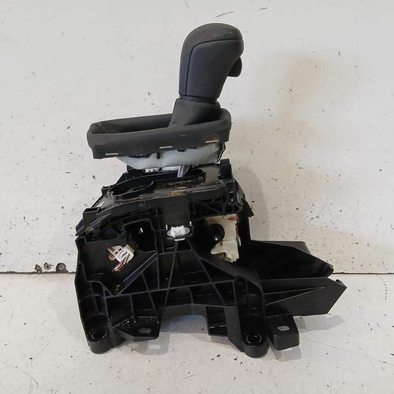 gear stick/shifter